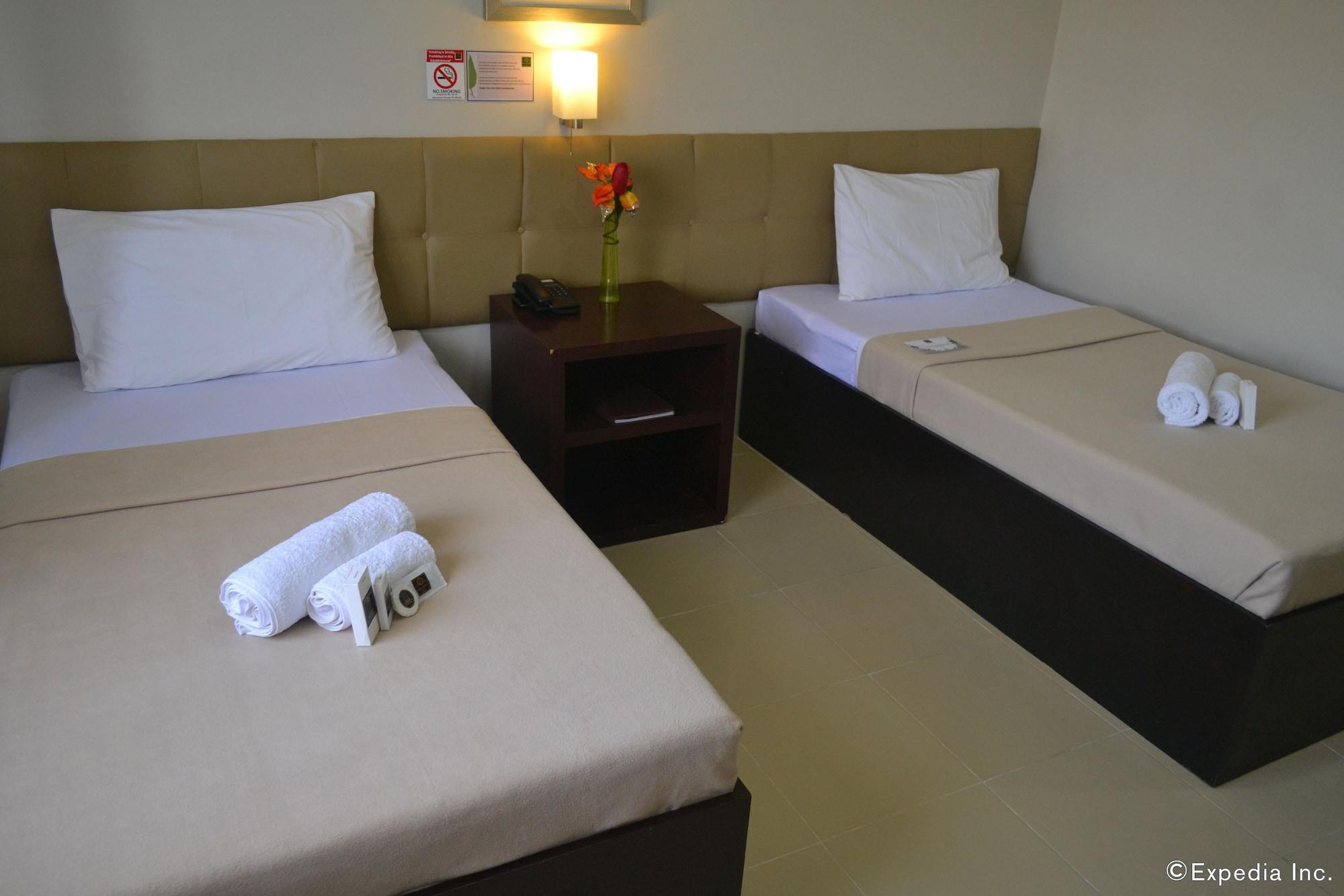 Columbus Plaza Hotel General Santos City Dış mekan fotoğraf
