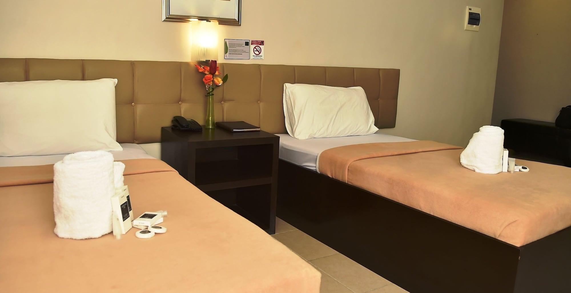 Columbus Plaza Hotel General Santos City Dış mekan fotoğraf