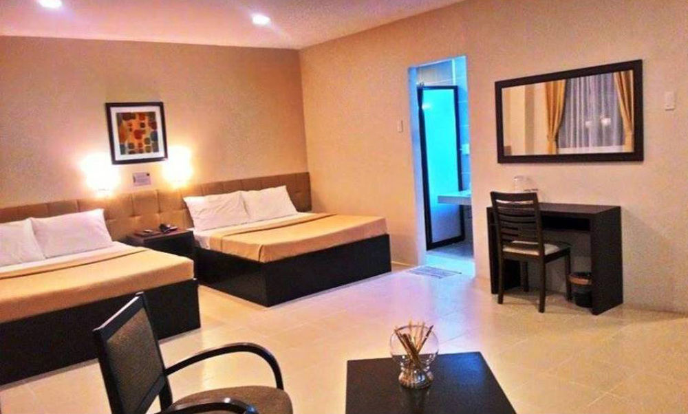 Columbus Plaza Hotel General Santos City Dış mekan fotoğraf