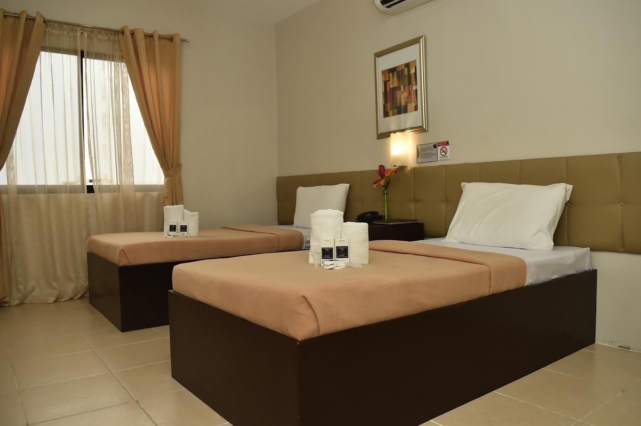 Columbus Plaza Hotel General Santos City Dış mekan fotoğraf