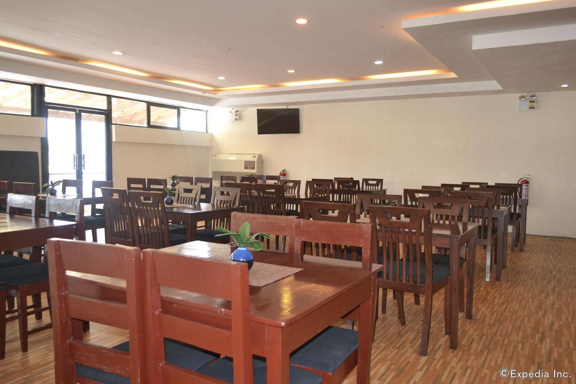 Columbus Plaza Hotel General Santos City Dış mekan fotoğraf