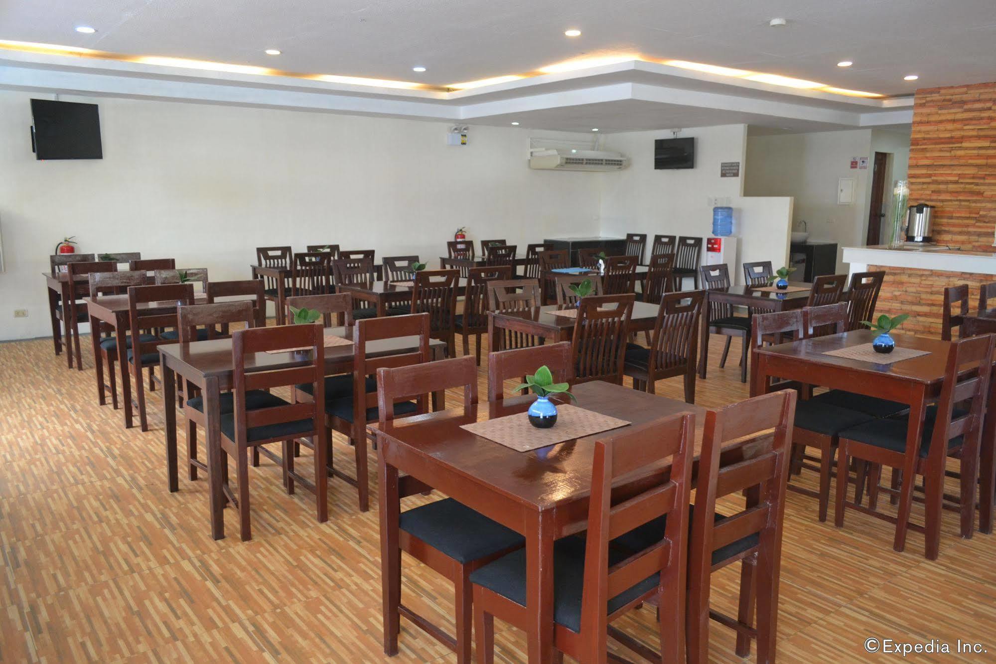 Columbus Plaza Hotel General Santos City Dış mekan fotoğraf