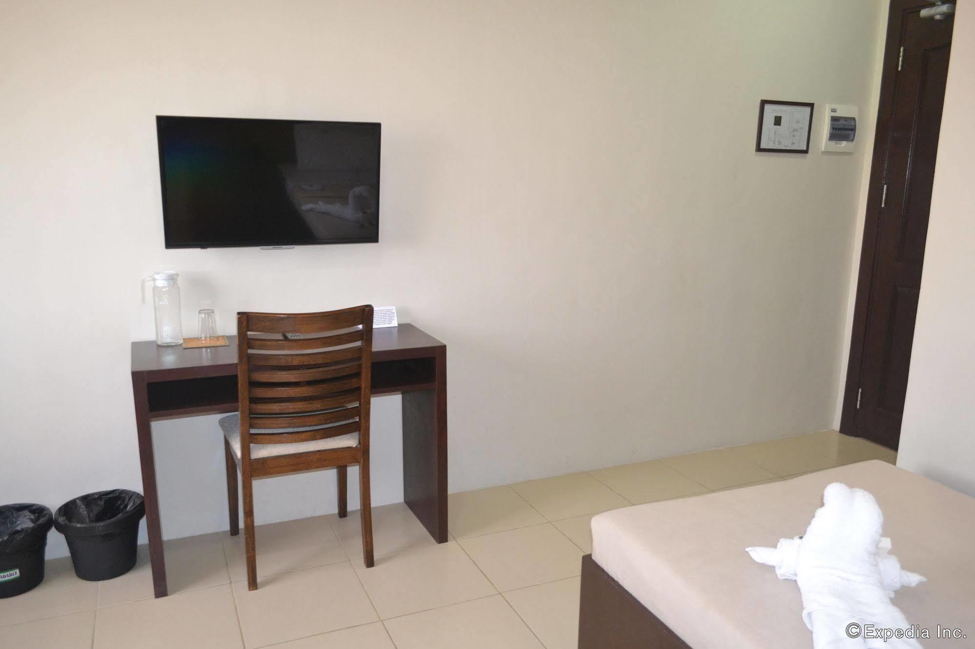 Columbus Plaza Hotel General Santos City Dış mekan fotoğraf